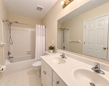 1124 Sadlers Way - Photo Thumbnail 21