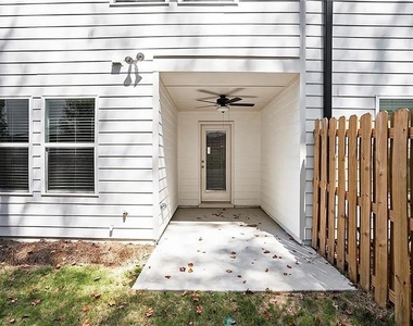 3132 Washburn St Se - Photo Thumbnail 9