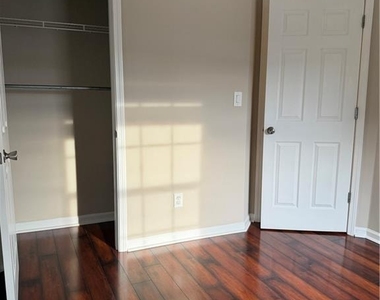 4719 Liberty Square Drive - Photo Thumbnail 35