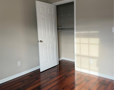 4719 Liberty Square Drive - Photo Thumbnail 34