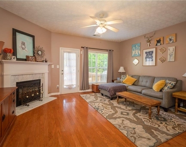 757 Brookside Parc Lane - Photo Thumbnail 2
