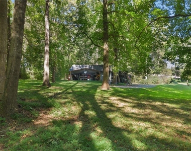 4343 Hamill Ct - Photo Thumbnail 2