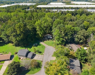 4343 Hamill Ct - Photo Thumbnail 10