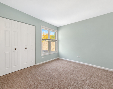 2103 N Coldspring Road - Photo Thumbnail 9