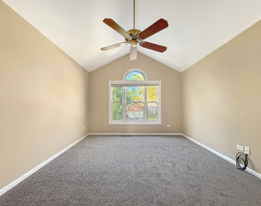 2103 N Coldspring Road - Photo Thumbnail 6