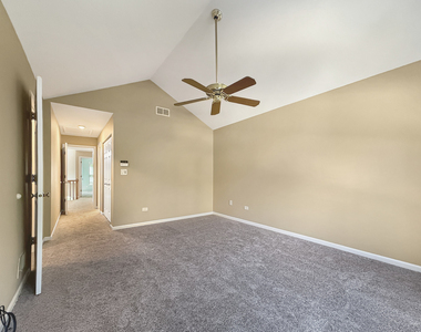 2103 N Coldspring Road - Photo Thumbnail 5