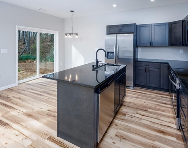 200 Back Pine Way - Photo Thumbnail 31
