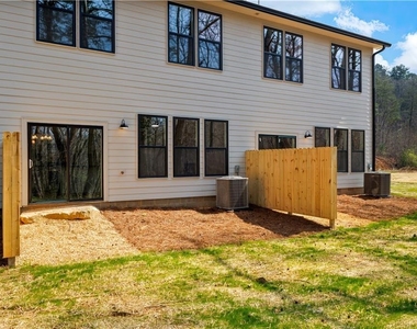 200 Back Pine Way - Photo Thumbnail 46