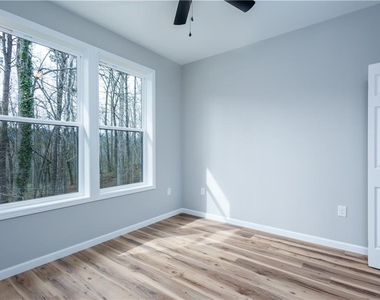 200 Back Pine Way - Photo Thumbnail 22