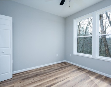 200 Back Pine Way - Photo Thumbnail 19