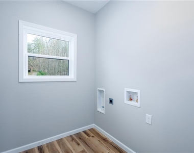 200 Back Pine Way - Photo Thumbnail 23