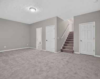 4025 Hemingway Drive - Photo Thumbnail 21