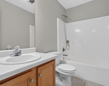 4025 Hemingway Drive - Photo Thumbnail 13