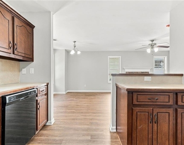 121 Cypress Court - Photo Thumbnail 11