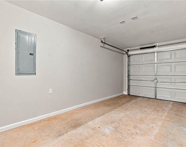 121 Cypress Court - Photo Thumbnail 30