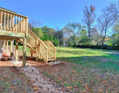 3188 Robin Lane Nw - Photo Thumbnail 17