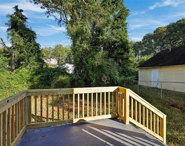 2293 Ewing Street Sw - Photo Thumbnail 21