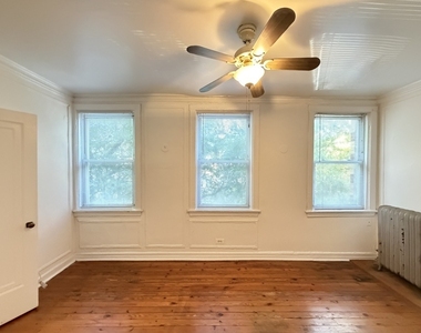 4060 N Kenmore Avenue - Photo Thumbnail 10