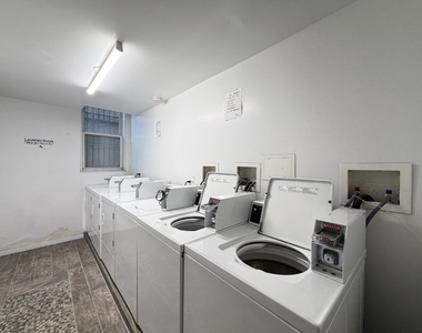 4060 N Kenmore Avenue - Photo Thumbnail 19