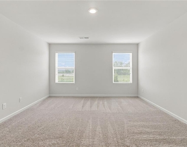 5313 Melbourne Lane - Photo Thumbnail 29