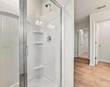 5313 Melbourne Lane - Photo Thumbnail 32