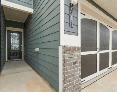 5313 Melbourne Lane - Photo Thumbnail 1