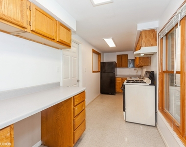 8885 Dryden Street - Photo Thumbnail 28
