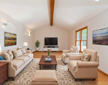 8885 Dryden Street - Photo Thumbnail 10