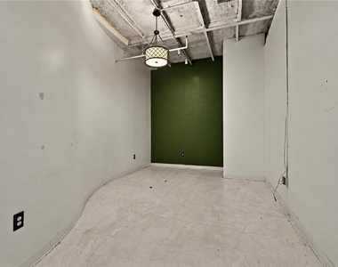 20 Marietta St Nw - Photo Thumbnail 11