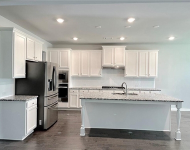 3045 Andover Trail - Photo Thumbnail 12