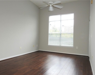 10 Perimeter Summit Boulevard Ne - Photo Thumbnail 9