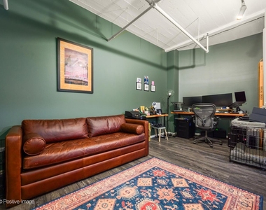 165 N Canal Street - Photo Thumbnail 22