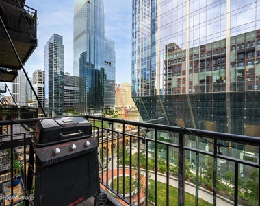 165 N Canal Street - Photo Thumbnail 26