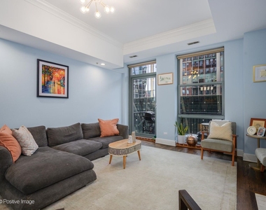 165 N Canal Street - Photo Thumbnail 5