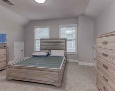 623 Chestnut Street - Photo Thumbnail 27