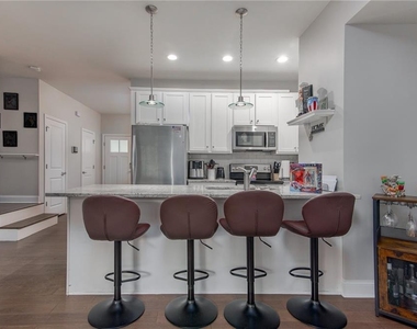 623 Chestnut Street - Photo Thumbnail 12