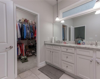 623 Chestnut Street - Photo Thumbnail 20