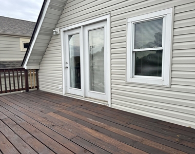 3755 N Christiana Avenue - Photo Thumbnail 18