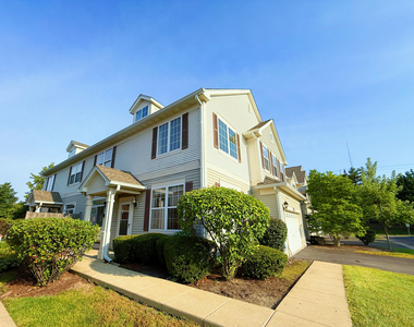 2534 Hillsboro Boulevard - Photo Thumbnail 1