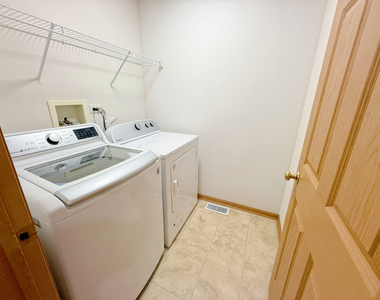2534 Hillsboro Boulevard - Photo Thumbnail 17