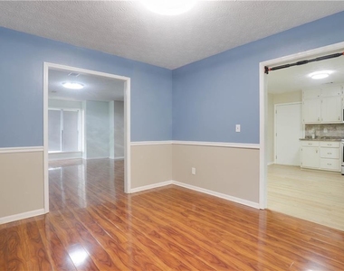 4131 Gravitt Place - Photo Thumbnail 5