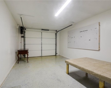 4131 Gravitt Place - Photo Thumbnail 21