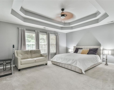 987 Park Hollow Way - Photo Thumbnail 18