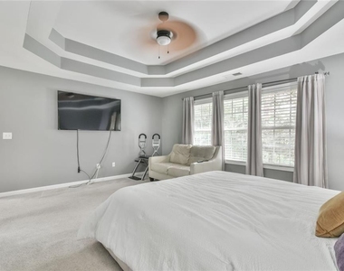 987 Park Hollow Way - Photo Thumbnail 20