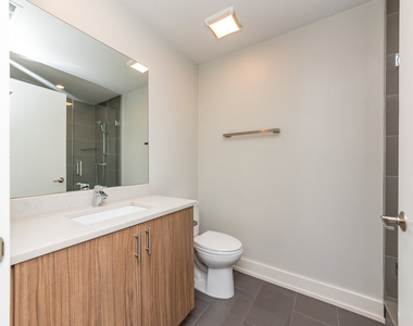 2111 S Halsted Street - Photo Thumbnail 15