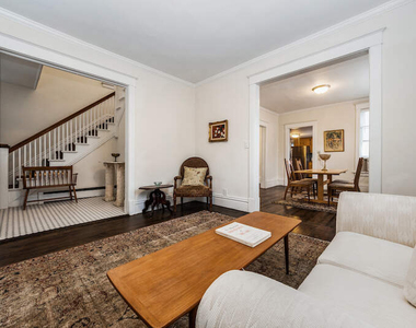 209 W Main Street - Photo Thumbnail 3