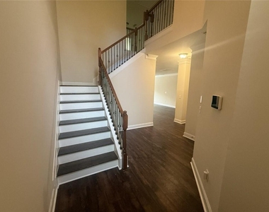 13276 Warrensville Cove - Photo Thumbnail 7
