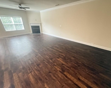 13276 Warrensville Cove - Photo Thumbnail 6