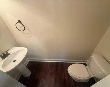 13276 Warrensville Cove - Photo Thumbnail 8