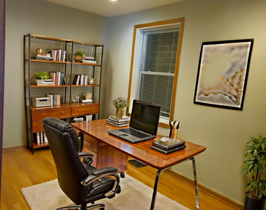 3043 N Ashland Avenue - Photo Thumbnail 2